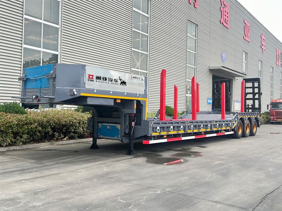 OTTC Certification Low Bed Semi Trailer พร้อมบันไดกล